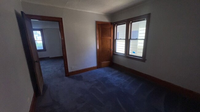Building Photo - 3328 N 38th St