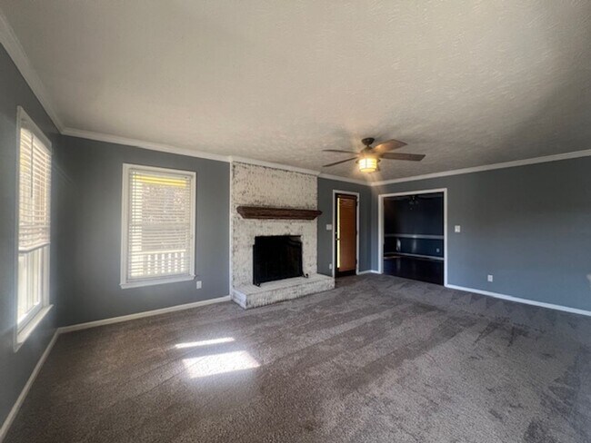 Foto del edificio - 638 Georgetown Cir