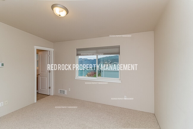 Building Photo - 2230 N Country Vista Blvd