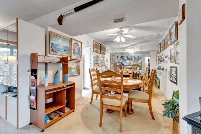 Building Photo - 3871 Via Poinciana