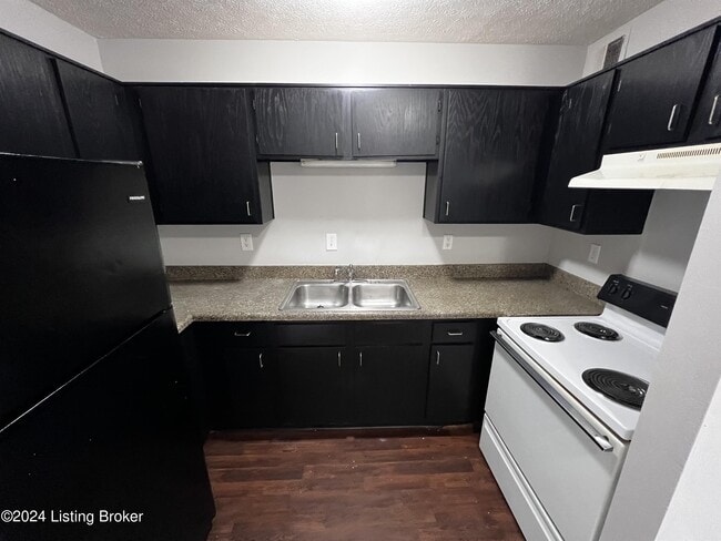 Building Photo - 4103 Blue Creek Ct
