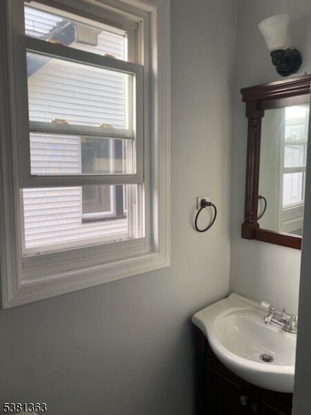 Foto del edificio - 228 Renner Ave