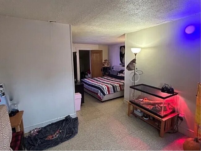 Foto del edificio - 3549 E 133rd St