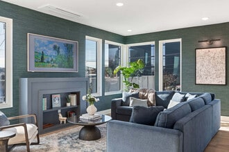 Building Photo - 1117 3rd Ave S