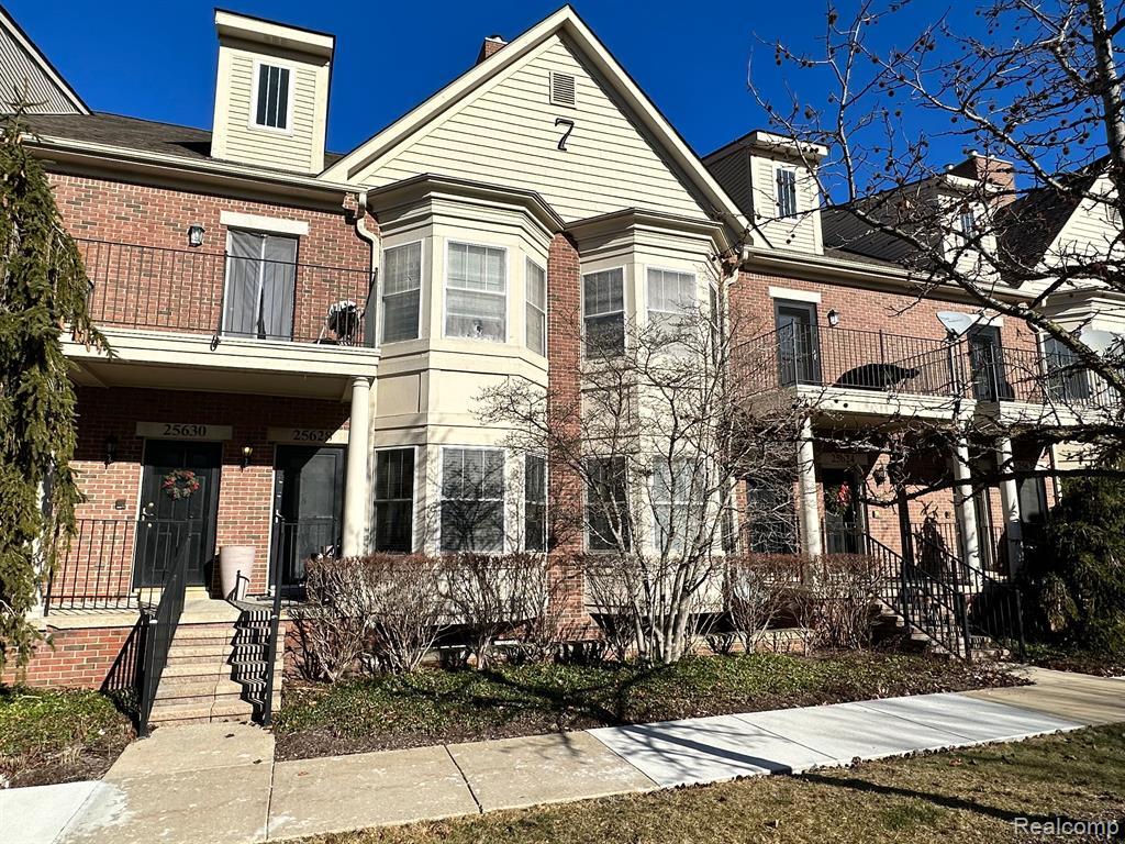 25628 Portico Ln, Novi, MI 48375 Condo for Rent in Novi, MI
