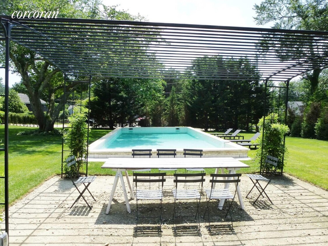 Foto principal - 95 Accabonac Rd