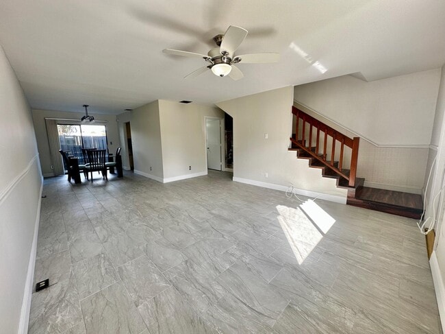 Building Photo - 5704 Channel Dr