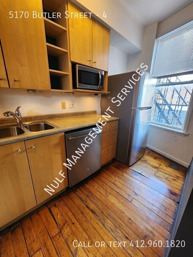 Foto del edificio - 5170 Butler St