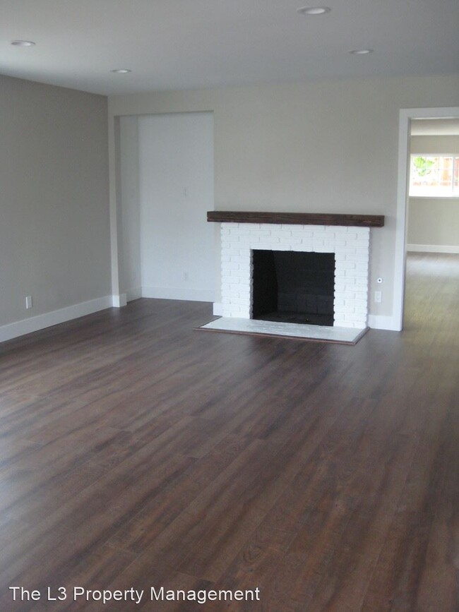 Building Photo - 3 br, 2 bath House - 704 Southshore Drive