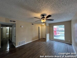 Building Photo - 2014 Anchor Dr