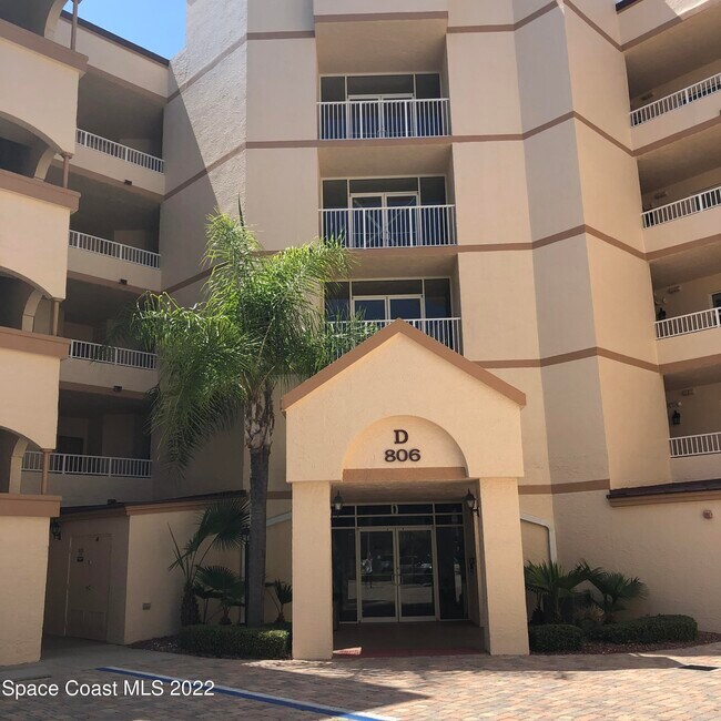 Foto del edificio - 806 Mystic Dr