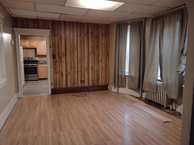 Dining Room - 653 Stuyvesant Ave