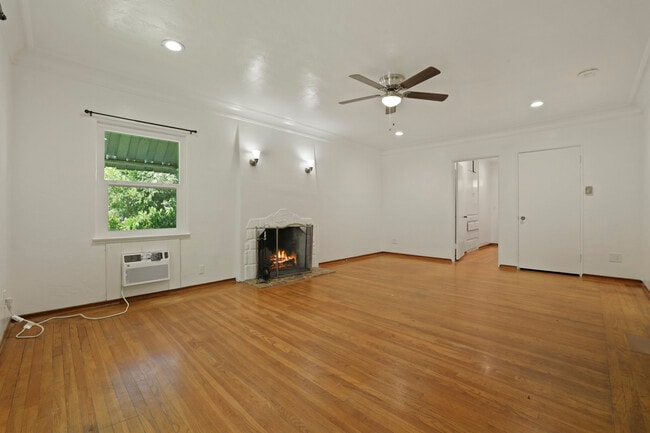 Living Room - 241 W Knoles Way