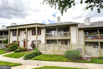 Building Photo - 20649 Shadyside Way