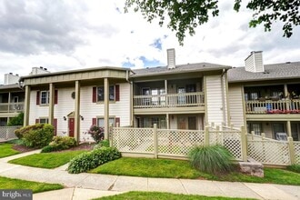 Building Photo - 20649 Shadyside Way