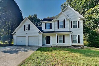 Building Photo - 105 Meadow Crest Ct
