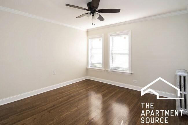Foto del edificio - 2537 N Seminary Ave