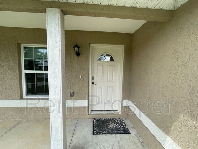 Building Photo - 16890 SW 50th Cir
