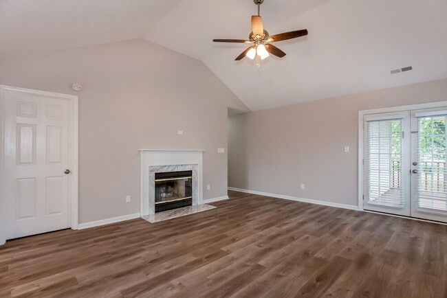 Building Photo - 9625 Mary Juan Ln