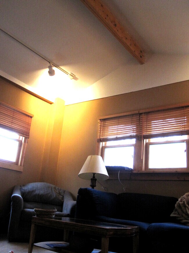 Living Room Cathedral Ceiling - 374 NY-208