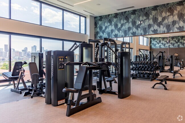 Interior Photo - Skyline at Highlands