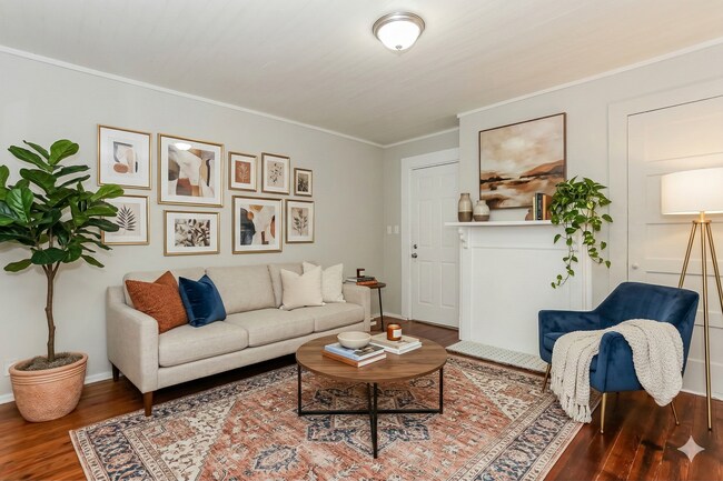 Foto del edificio - Charming Home for Rent – Griffin, GA - $500 off on 1st month's rent