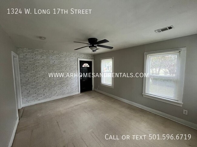 Foto del edificio - 1324 W Long 17th St