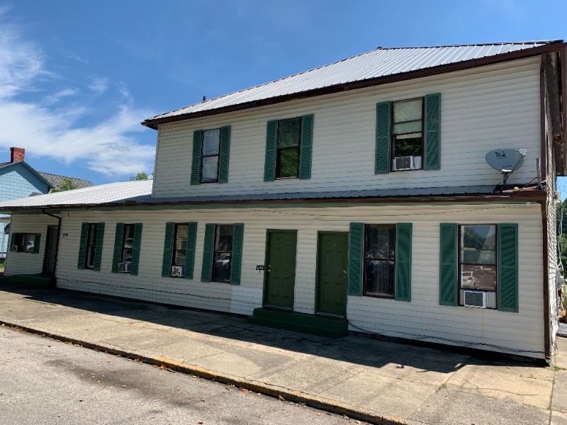 1125 S 7th St Unit E, Ironton, OH 45638 Room for Rent in Ironton, OH