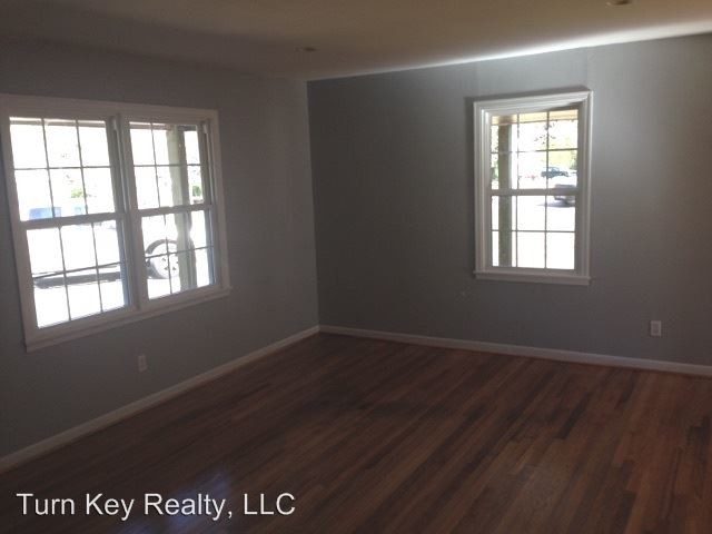 Building Photo - 3 br, 1 bath House - 1239 Ashville Road