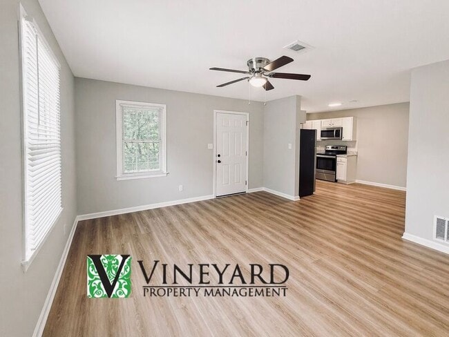 Building Photo - 4311 E Paulding Dr