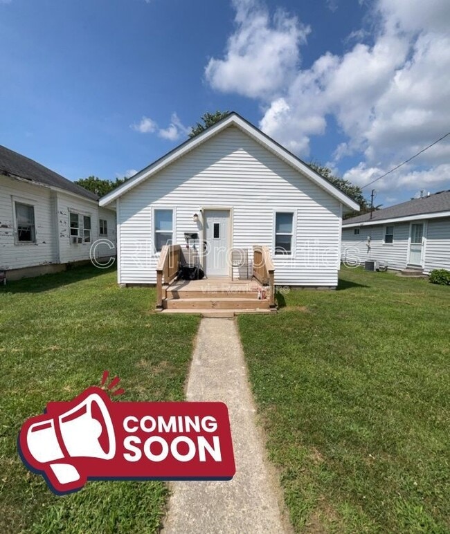 Building Photo - 1233 S Calumet St