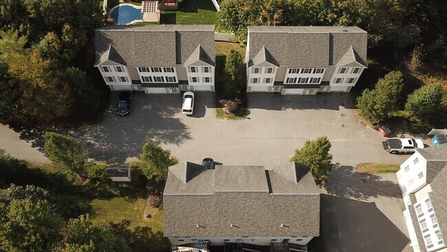 Foto del edificio - 5 Bufton Farm Rd