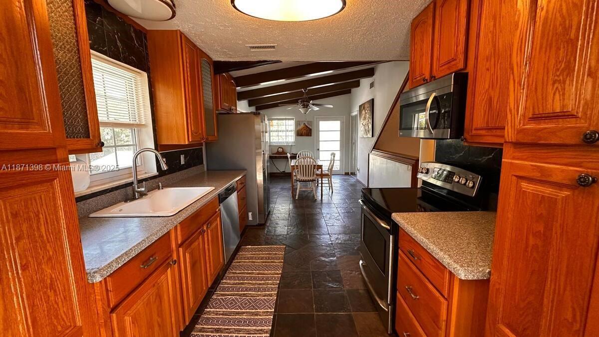 Foto principal - 22488 SW Nautilus Blvd