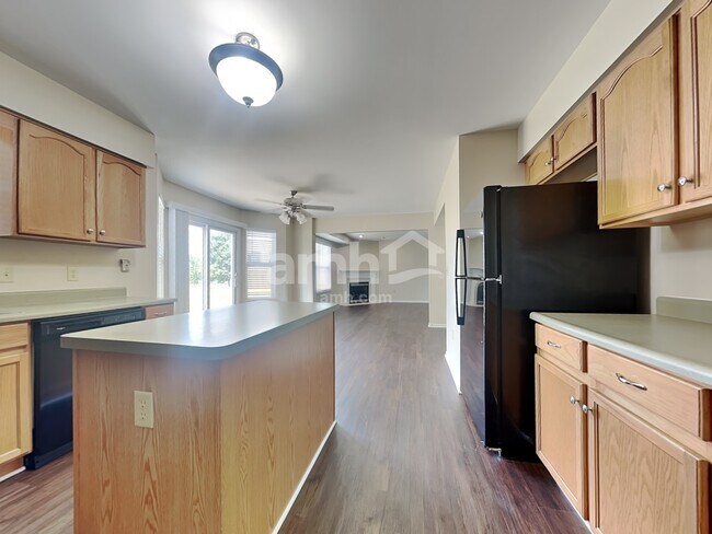 Foto del edificio - 1837 Cantwell Ct
