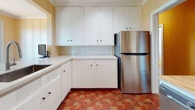 Building Photo - 150 Camino De Herrera