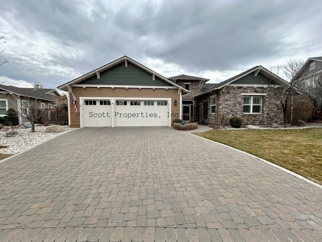2889 Cloudburst Canyon Dr, Carson City, NV 89705 House Rental in