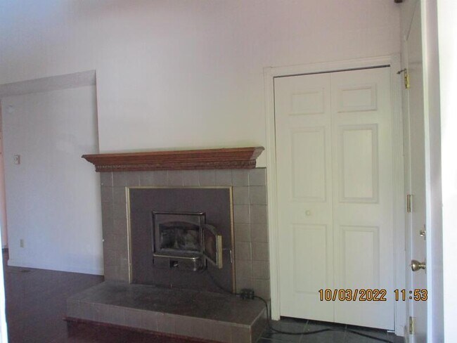 Building Photo - 4407 Dillard Rd