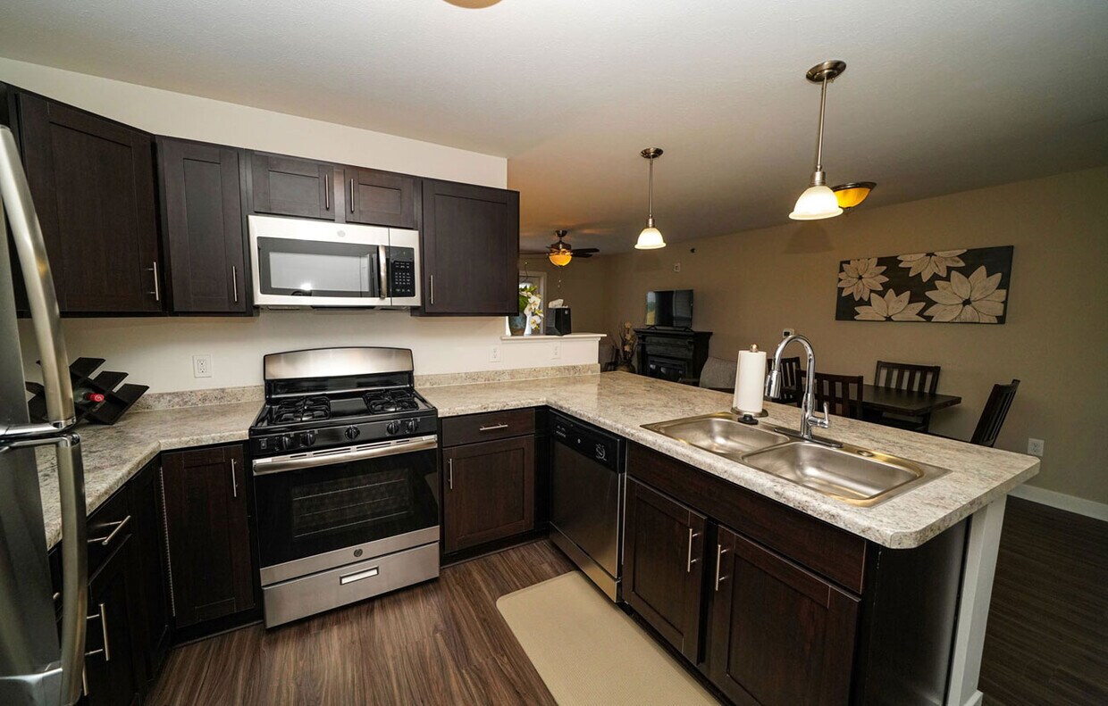 Chase Creek Apartment Homes Apartments 112 Mountain Flat Dr Huntsville, AL