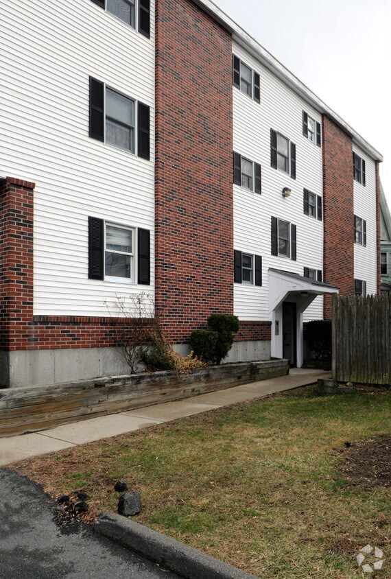 Building Photo - 11 Pattys Way
