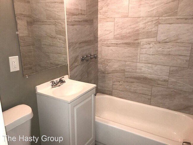 Foto del edificio - 2 br, 1 bath House - 511 S Vassar Avenue