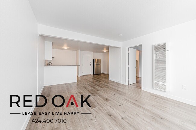 Building Photo - 21315 Roscoe Blvd