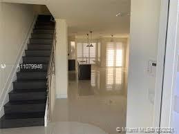 Foto del edificio - 6355 N W 104th path