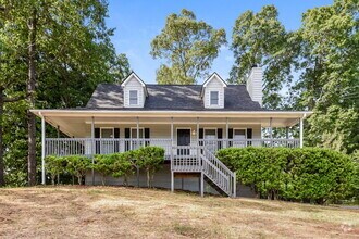 Building Photo - 40 Breckenridge Ln