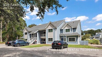 Building Photo - 859 Sandlake Dr