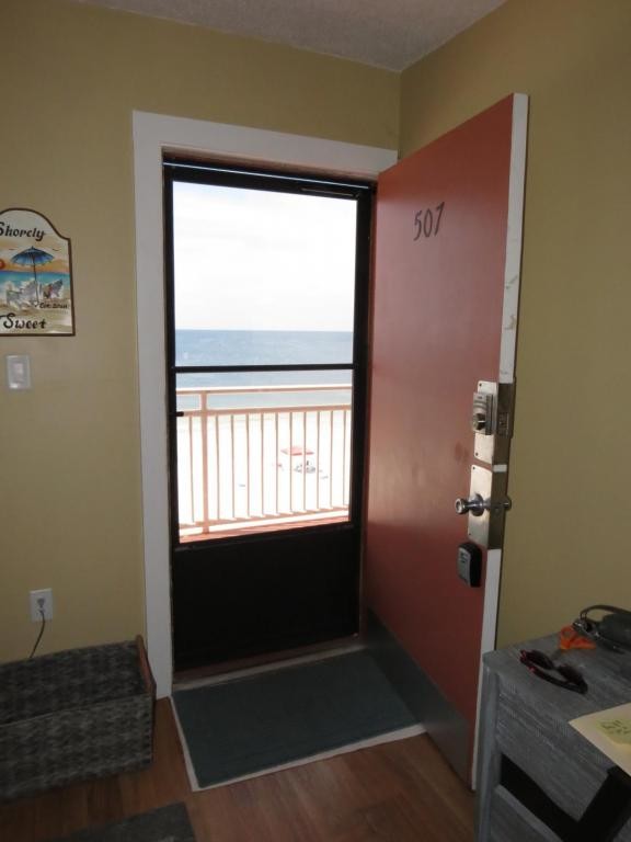 Building Photo - 8470 W. Gulf Blvd., Apt 507