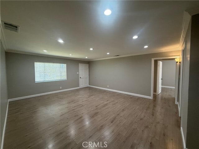 Building Photo - 6853 Matilija Ave