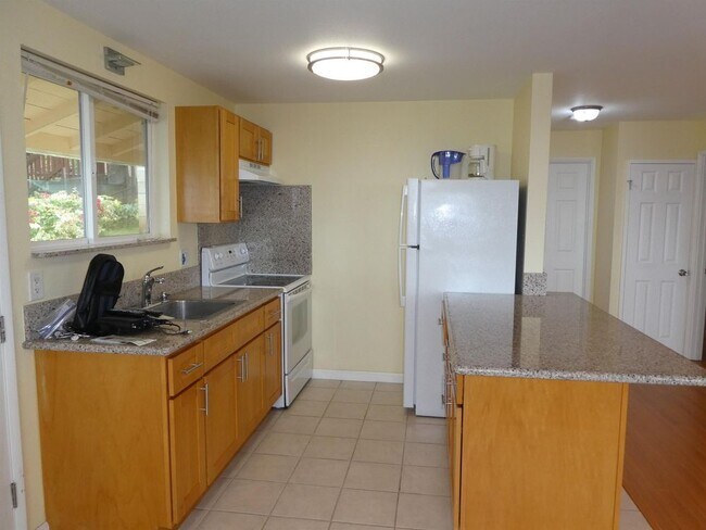 Foto del edificio - 3608 Aliamanu Street - B