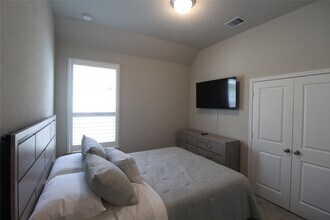 Building Photo - 11706 Gramina Way