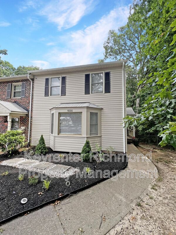 Building Photo - 6000 Partingdale Cir