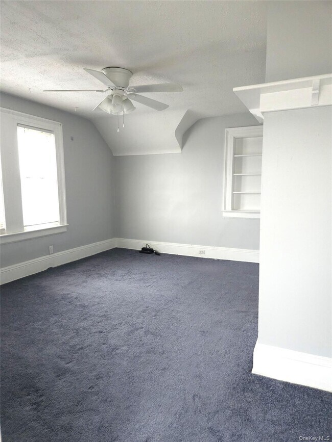 Foto del edificio - 56 4th Ave